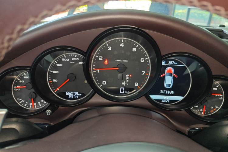 Used Porsche Panamera 2016 Panamera 4 Edition 3.0T Instrument Cluster