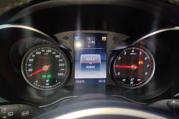 Used Mercedes-Benz GLC 2018 Facelift GLC 260 4MATIC Luxury Edition Instrument Cluster