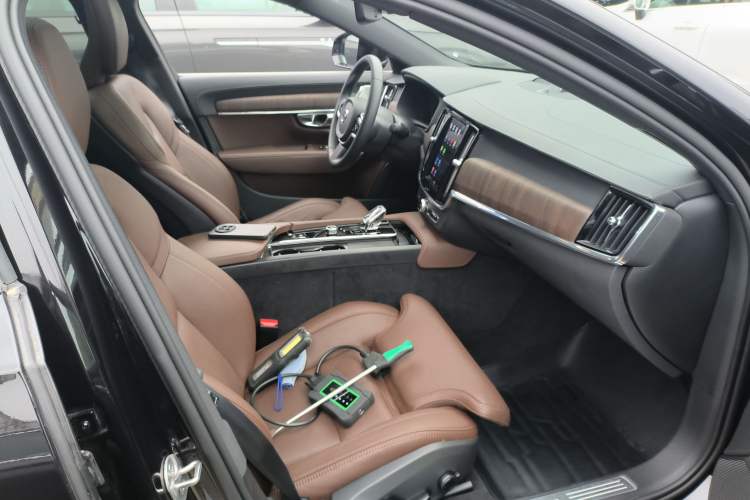 Used Volvo S90 2025 B5 Zhiya Luxury Edition