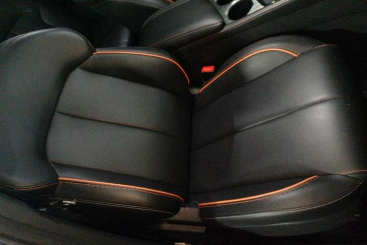 Used CHANGAN OSHAN X7 PLUS 2022 1.5T Blue Whale Edition Automatic Luxury 7-Seater
