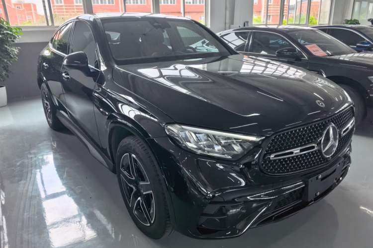 Used Mercedes-Benz GLC Coupe 2024 GLC 260 4MATIC Coupe SUV
