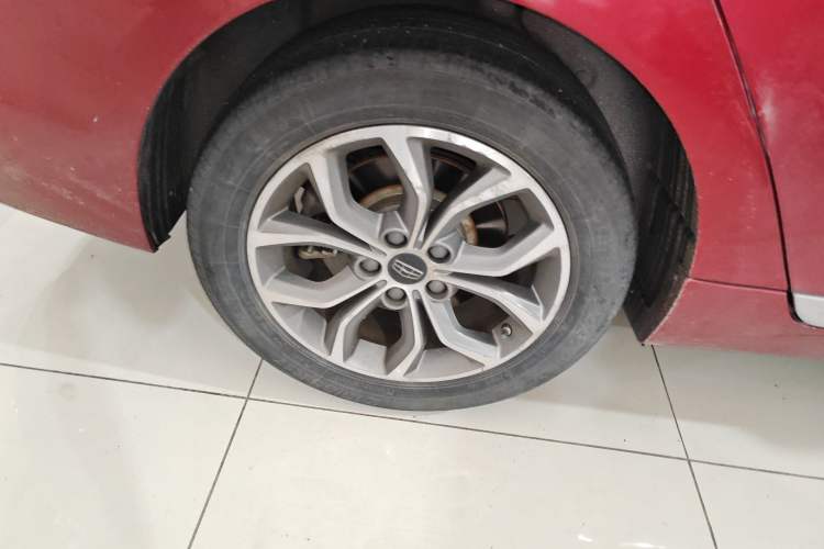 Used Geely Auto Emgrand GT 2016 1.8T Zunya Model Right Rear Wheel Hub
