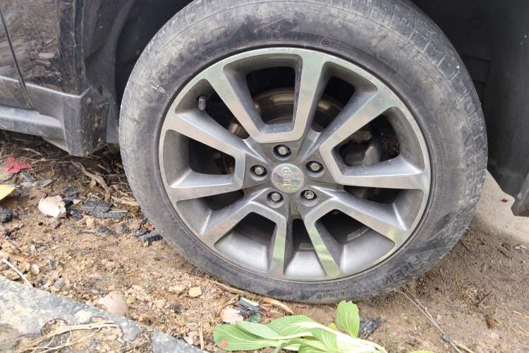 Used Jeep Compass 2014 2.4L four-wheel drive luxury version
