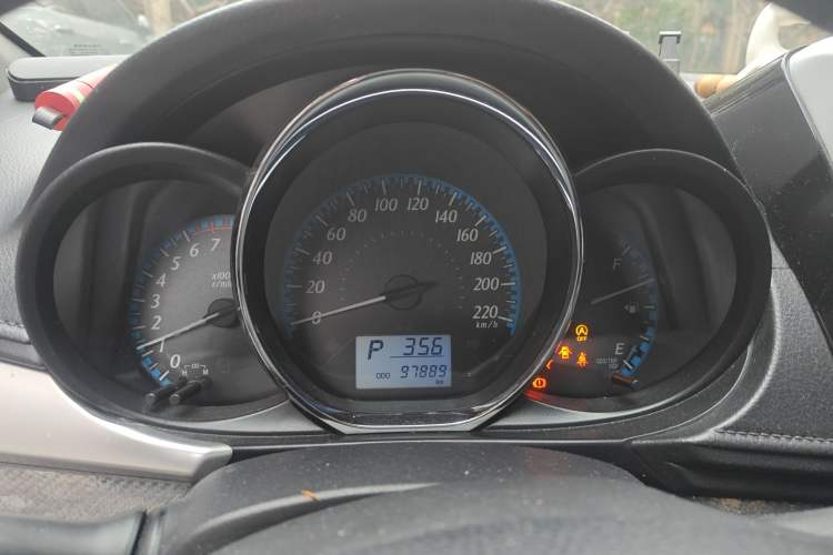 Used Toyota YARiS L Zhi Xuan 2016 Revised 1.5E CVT Charming Edition
