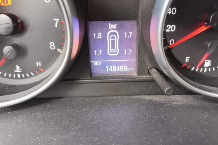 Used Haval H6 2015 Upgraded Model 1.5T Manual Two-Wheel Drive Elite Version