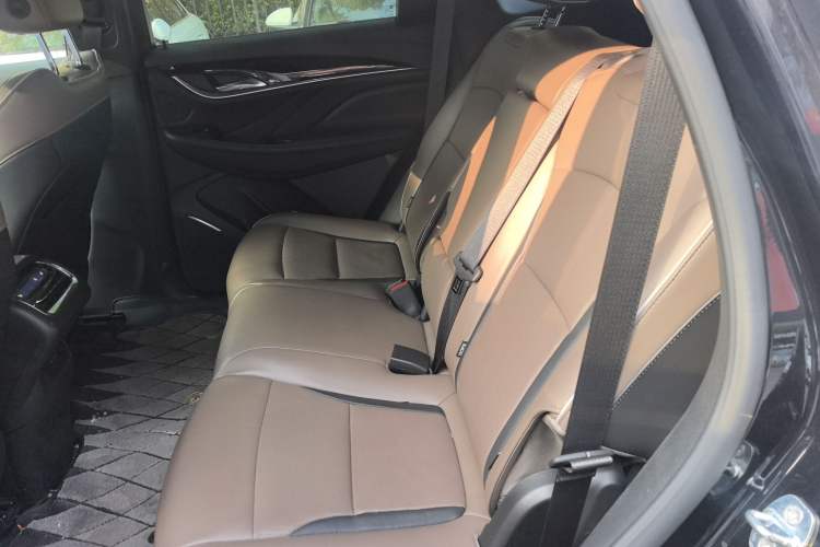 Used Buick Enclave 2022 652T 4x4 Prestige Flagship 7-Seater Interior 4