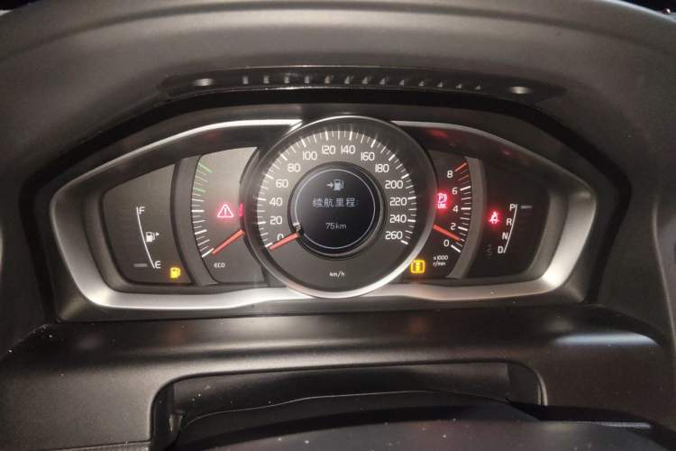 Used Volvo XC60 2017 T5 AWD Smart Range Edition
