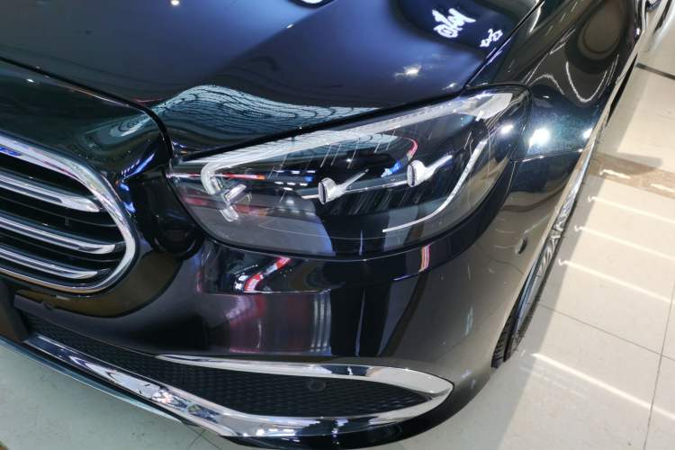 Used Mercedes-Benz E-Class 2022 Second Facelift E 300 L Luxury Edition
