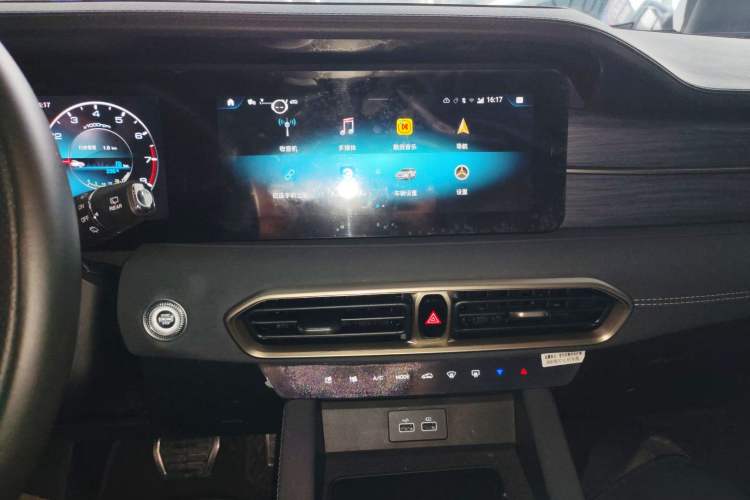 Used JETOUR X90 PLUS 2024 1.6TD DCT Villa 7-Seater