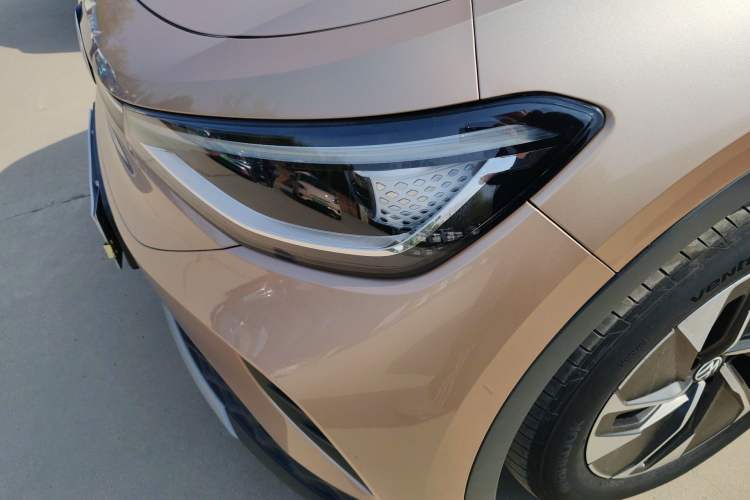 Used Volkswagen ID.4 CROZZ 2022 Long-Range PURE+ Edition Left Front Headlight