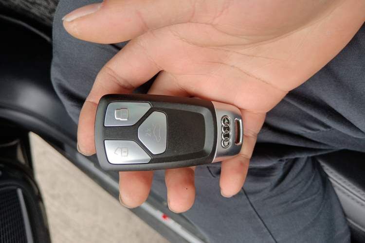 Used Audi A5 2024 Sportback 40 TFSI quattro Luxury Dynamic Model Interior 1