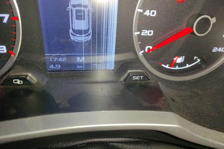 Used Geely Auto Emgrand X7 Sport 2016 2.0L Manual ZhiShang Version
