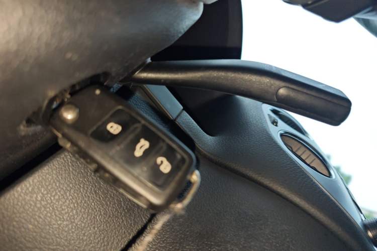 Used Volkswagen Tiguan 2013 1.8 TSI Automatic All-Wheel Drive Luxury Model Vehicle Key