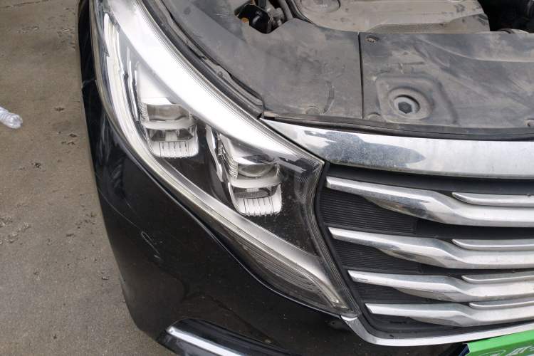 Used GAC Trumpchi M8 2018 320T Flagship Edition Right Front Headlight