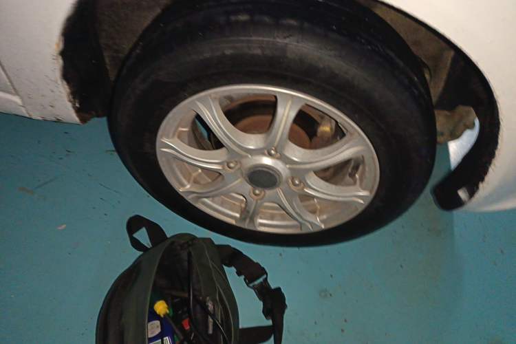 Used JMEV E100B 2016 E100 Standard Model
