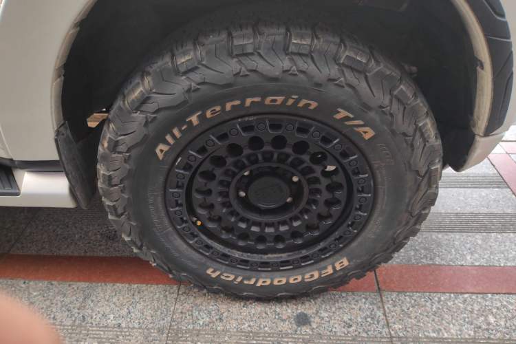 Used Mitsubishi Pajero 