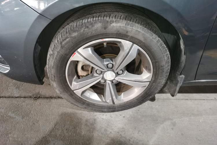 Used Geely Auto Emgrand GL 2018 1.4T DCT Elite Smart Connectivity Version