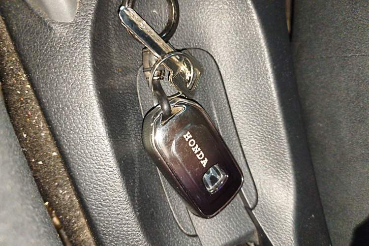 Used Honda Crider 2015 1.8L automatic comfort version Vehicle Key