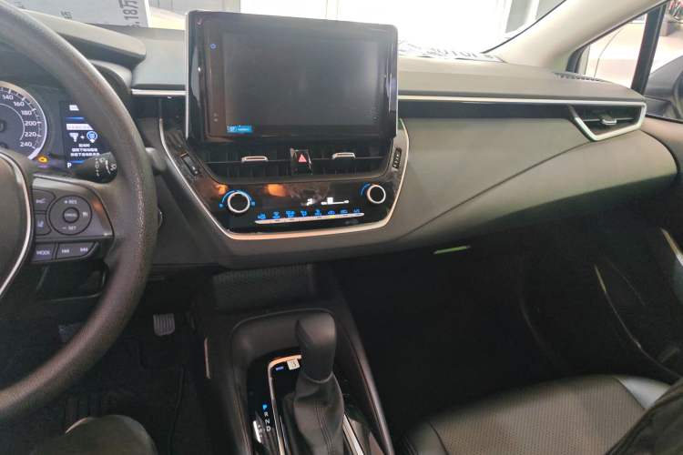 Used Toyota Corolla 2021 1.2T S-CVT Elite Edition Center Console