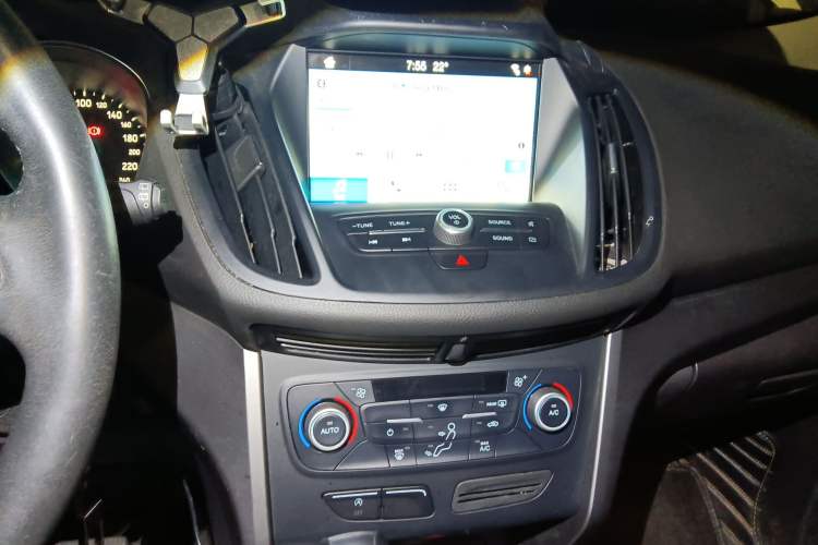 Used Ford Kuga 2019 EcoBoost 180 Two-Wheel-Drive Platinum Edition China VI Standard
