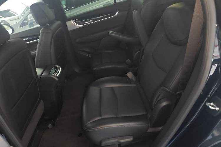 Used Cadillac XT6 2022 2.0T Six-Seater Four-Wheel Drive Luxury Version