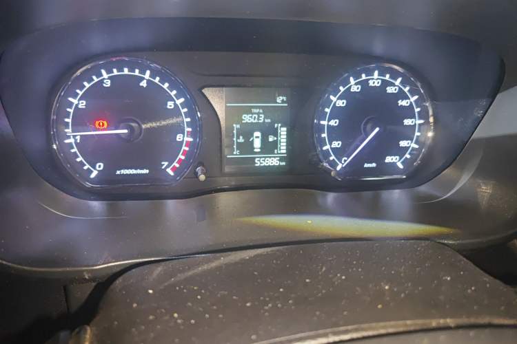 Used CHANGAN OSHAN X70A 2019 1.5L Manual Comfort Model China VI Standard
