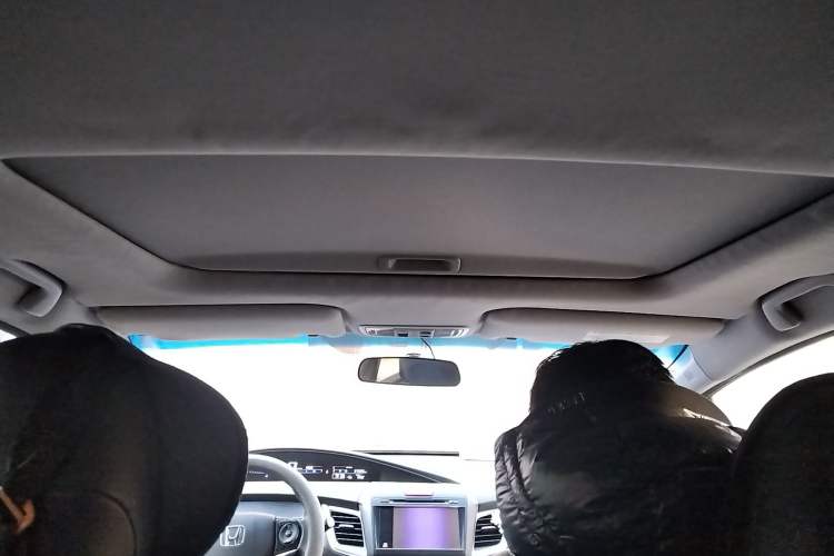 Used Honda Jade 2013 1.8L CVT Luxury Edition 5 seats