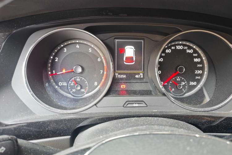 Used Volkswagen Tiguan L 2018 Revised Version 330TSI Automatic Two-Wheel Drive Comfort Edition Odometer Close Up