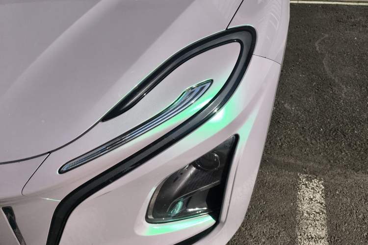 Used Hongqi E-QM5 2023 620km PLUS
