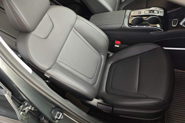 Used Hyundai Tucson 2023 Tucson L 1.5T Automatic Two-Wheel Drive DLX Luxury Edition