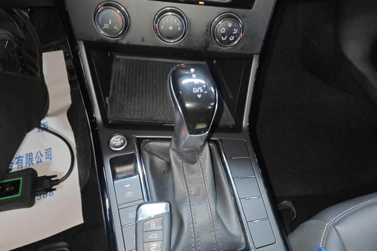 Used Volkswagen Passat 2023 280TSI Business Edition
