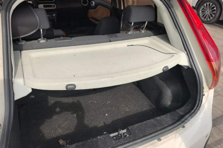 Used MG 3SW 2015 1.5L AMT Elite Model