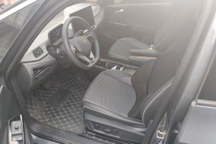Used Volkswagen ID.3 2025 Smart Edition Outstanding Model Left Front Seat