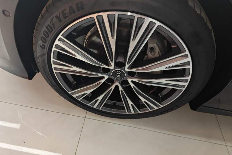 Used Audi A6L 2025 45 TFSI Prestige Dynamic Edition Exterior 4