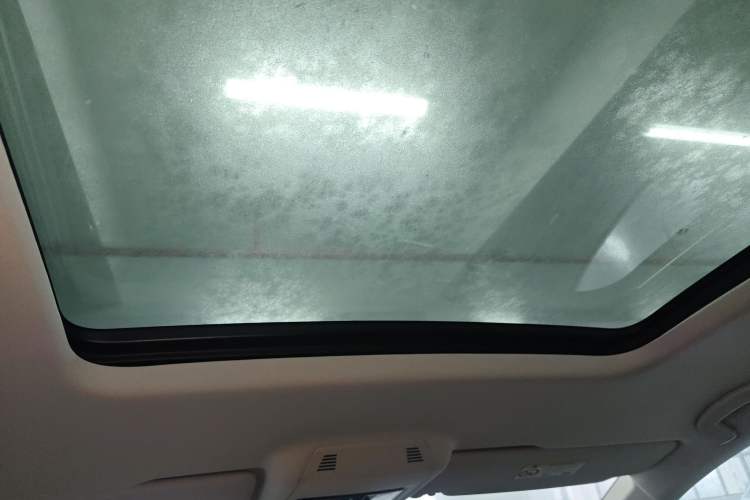 Used Volkswagen Viloran 2024 380TSI Premium Edition