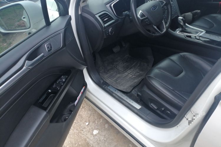 Used Ford Mondeo 2013 2.0L GTDi240 Luxury Sport Model
