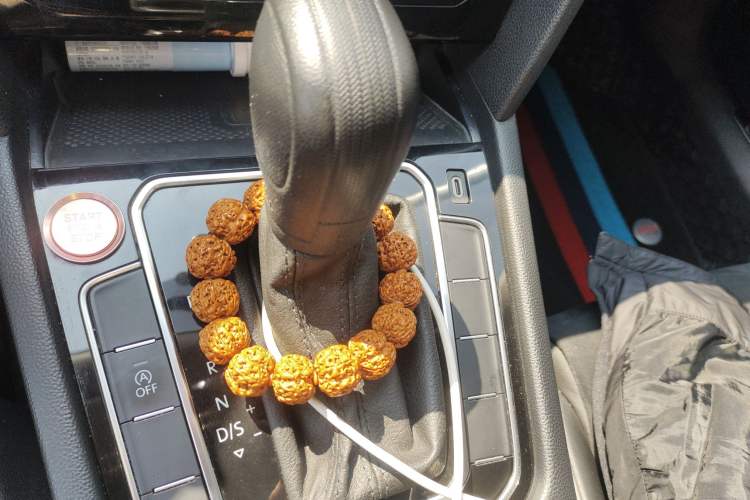 Used Volkswagen Magotan 2020 330TSI DSG Luxury Edition Gear Lever