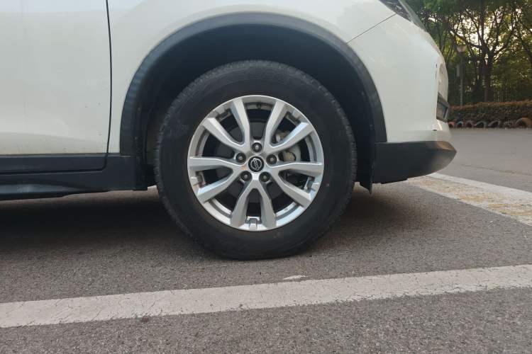 Used Nissan X-Trail 2020 2.0L XL Premium CVT 2WD SmartConnect Luxury Edition
