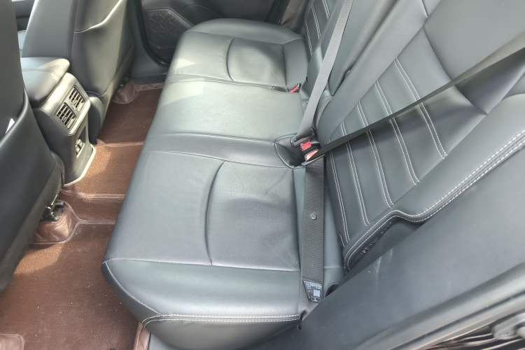 Used Toyota Wildlander 2023 2.0L CVT Four-Wheel Drive Luxury PLUS Edition
