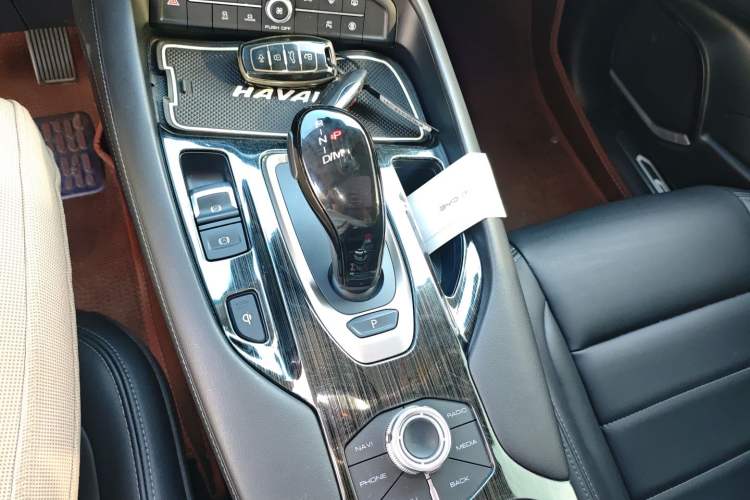 Used Haval F7 2019 2.0T Two-Wheel-Drive i-Van China VI Standard