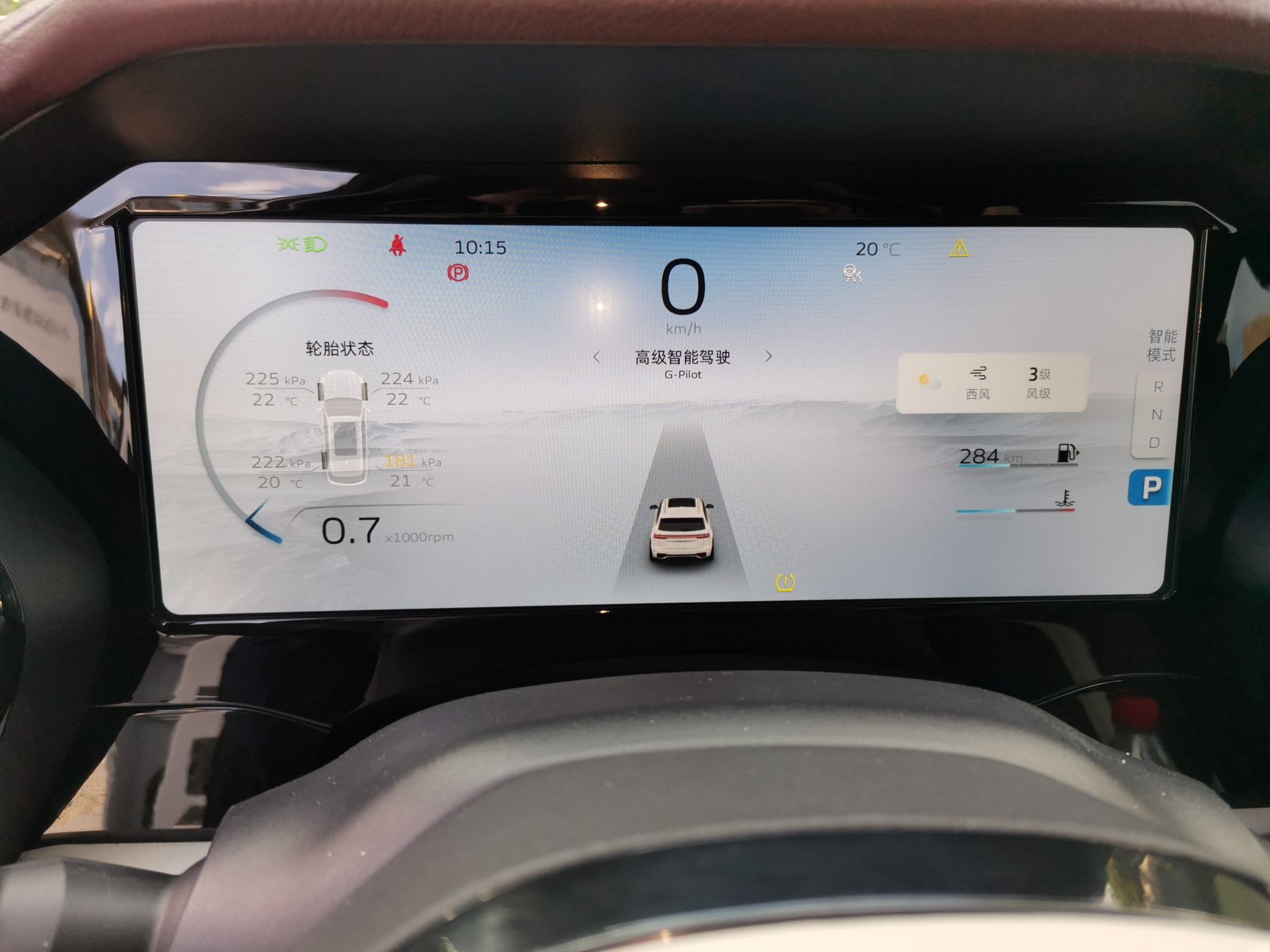 Geely Auto Monjaro L 2021 2.0TD DCT EVO Two-Wheel Drive Prestige Version — снимка 11