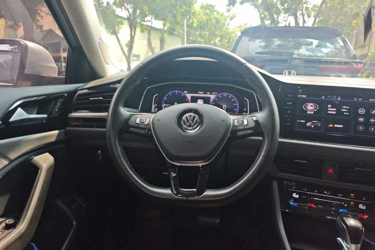 Used Volkswagen Sagitar 2021 280TSI DSG Excellence Edition Steering Wheel
