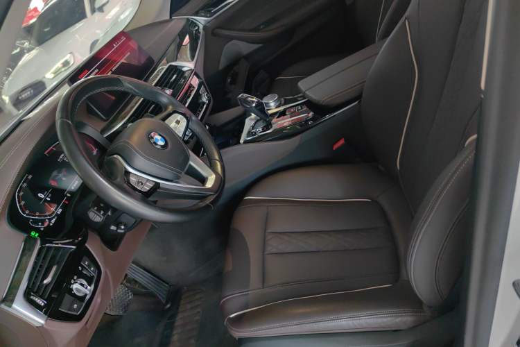 Used BMW 5 Series 2021 525Li Luxury Package
