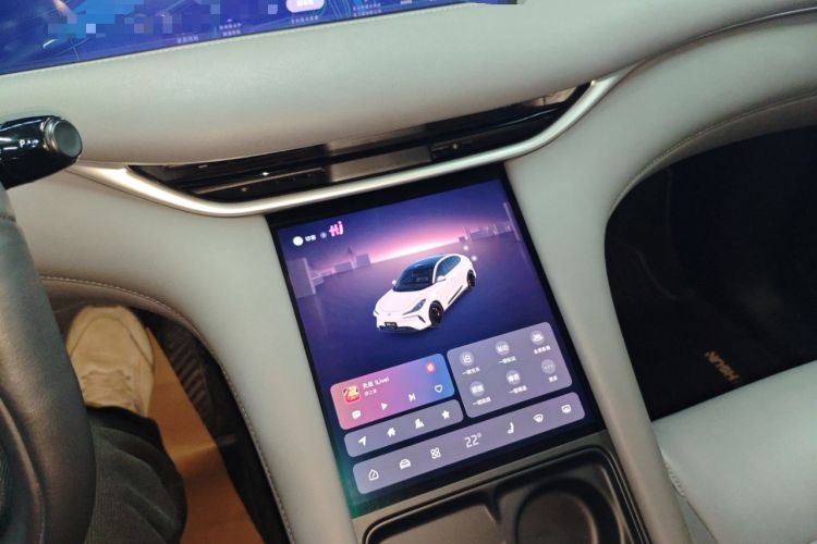 Used IM LS6 2023 Max Standard Edition Audio And AC Panel