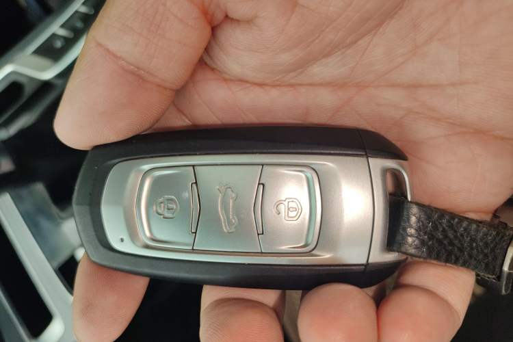 Used Geely Auto Vision S1 2019 Upgraded Model 1.5L CVT Luxury Version