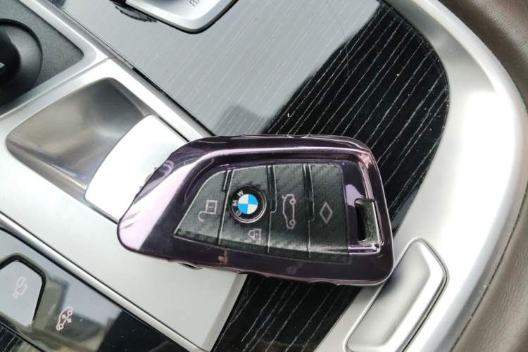 Used BMW 7 Series 2021 740Li Luxury Edition M Sport Package Vehicle Key