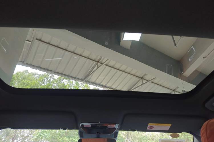 Used Li Auto L7 2025 Max Smart Refresh Edition Headliner