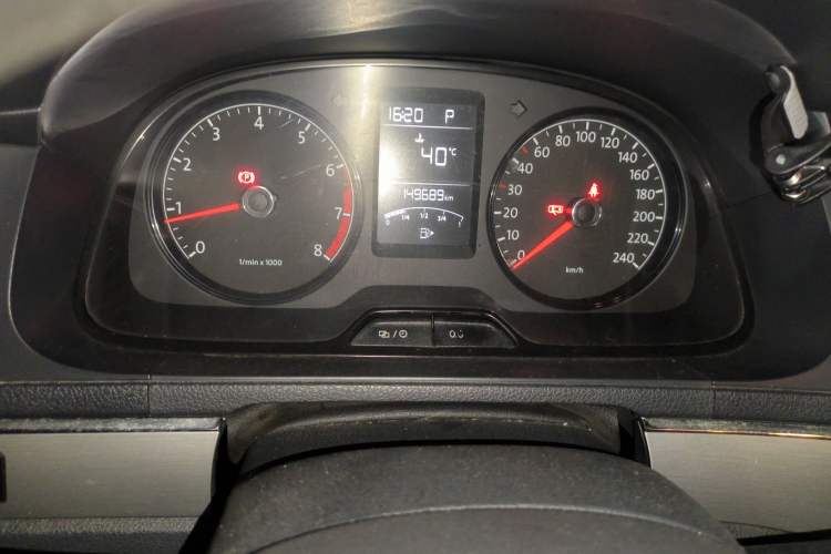 Used Volkswagen Lavida 2013 Revised Classic 1.6L Automatic Fashion Edition