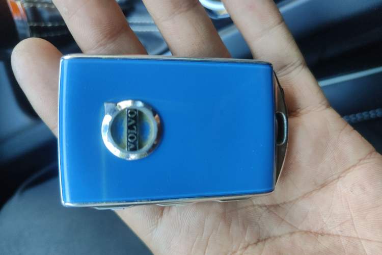 Used Volvo XC60 2019 T5 4x4 Smart & Dynamic Sport Edition China VI Standard
