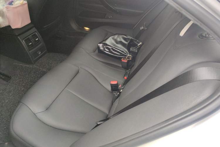 Used BMW 3 Series 2017 320Li Fashion Model
